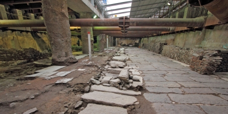 Σαν το γεφύρι της  Άρτας το  Μετρό Θεσσαλονίκης