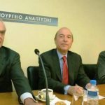 akis_hardoyvelis-simitis