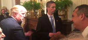 Πρόεδρος Donald J. Trump Διακηρύσσει 25 του Μάρτη του 2017, ως Ημέρα της Ελληνικής Ανεξαρτησίας: Μια Εθνική Ημέρα Εορτασμού της Ελληνικής και της Αμερικανικής Δημοκρατίας