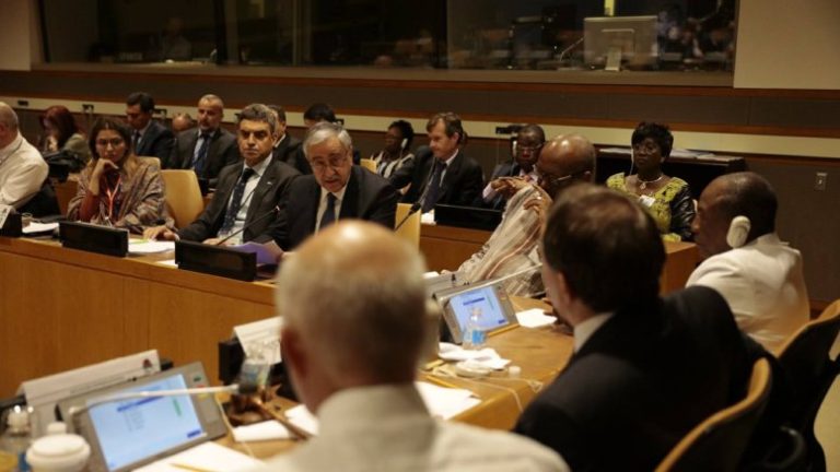 Ο κ. Παπανδρέου τα λέει και τα πιστεύει μόνος του: Η Θράκη, τα Ίμια, ο Οτσαλάν, τα Μνημόνια, η Κύπρος