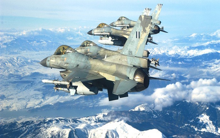 Η διεθνής απομόνωση που έχει άτυπα επιβληθεί στον Τούρκο πρόεδρο, Ταγίπ Ερντογάν,