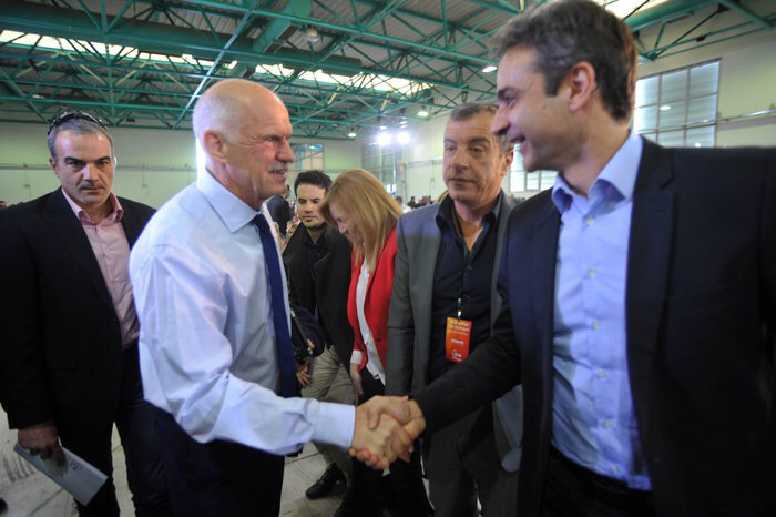 Λίγες ώρες πριν αποκαλυφθεί η έσχατη προδοσία του Παπανδρέου, ο Γεωργιάδης τον υπερασπιζόταν λυσσαλέα στην βουλή!