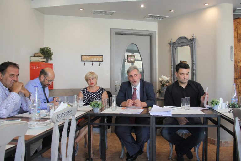 «ΑΝΕΞΑΡΤΗΤΗΣ ΠΑΡΑΤΑΞΗΣ ΔΙΚΗΓΟΡΩΝ ΘΕΣΣΑΛΟΝΙΚΗΣ ο υποψήφιος Πρόεδρος του Δικηγορικού Συλλόγου Θεσσαλονίκης, Ευστάθιος Τσομίδης προς τον Προϊστάμενου του Εφετείου Θεσσαλονίκης και το Δήμαρχο σχετικά με την αφισορύπανση