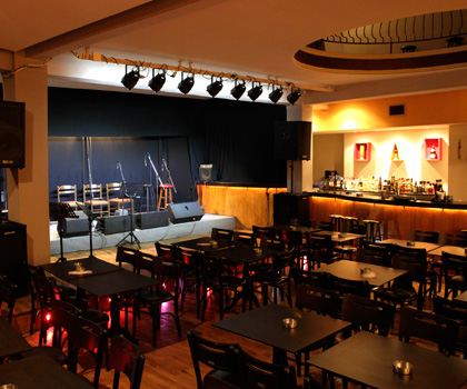 Βγαίνουμε στο.. ΞΕΦΩΤΟ Ελα κι εσύ στην παρέα