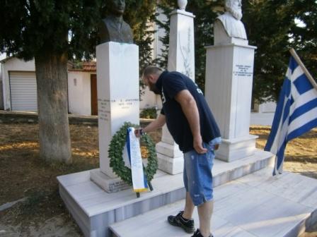 Ο Ιεροδιδάσκαλος Παπαδήμος Οικο­νόμου και ο Ίων Δραγούμης στον Μακεδονικό αγώνα.