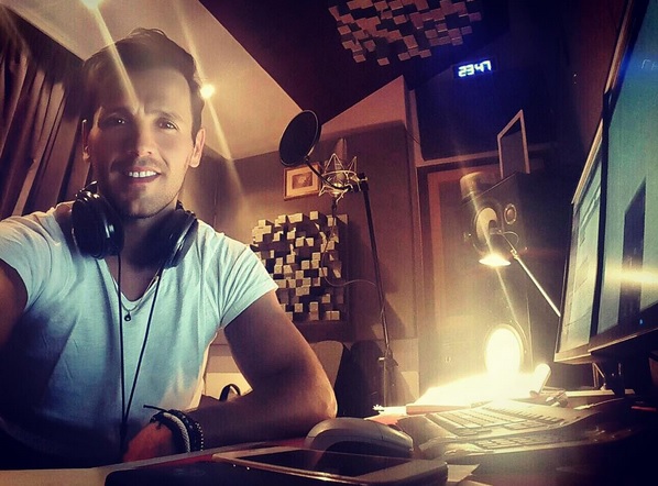 Νίκος Βέρτης ετοιμάζει καινούργιο τραγούδι που θα σπάσει  όλα τα ρεκόρ ένα μεγάλο σουξέ