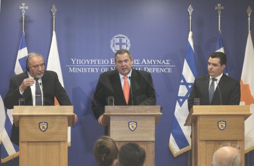 Κάλεσμα προς τις χώρες της περιοχής για συνεργασία, απευθύνουν οι ΥΠΕΘΑ Ελλάδας, Ισραήλ και Κύπρου