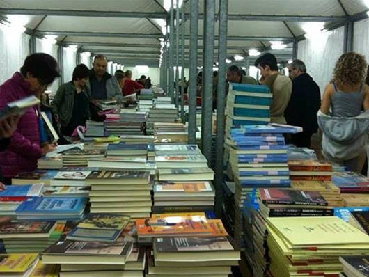 Το  9ο παζάρι των εκδοτών – Bazaar Βιβλίου  συνεχίζεται  έως τις 26 Νοεμβρίου     μπροστά στη ΔΕΘ απέναντι από τη ΧΑΝΘ