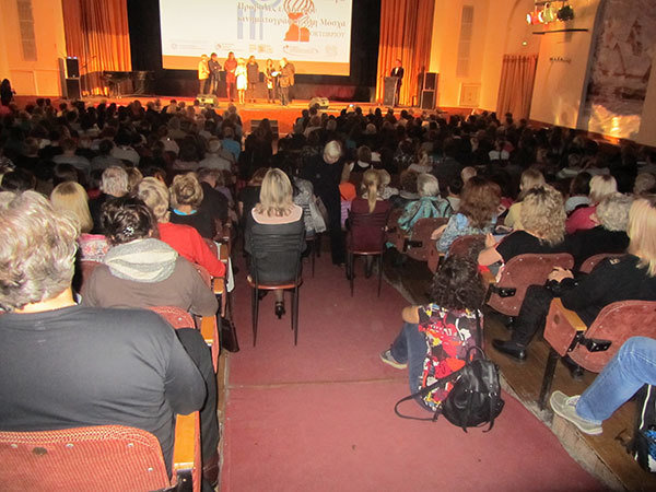 ΤΕΧΕΡΑΝΗ,ΠΕΚΙΝΟ Ή ΒΗΡΥΤΟ Ένα κινηματογραφικό αφιέρωμα στις χώρες της Ασίας