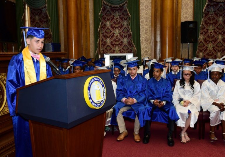 Ο αφανισμός Ομογένειας και ελληνικής γλώσσας στις ΗΠΑ, είναι θέμα 1-2 δεκαετιών