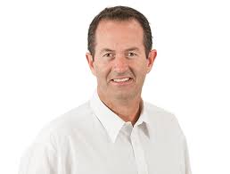 Ο Θεός μας έδωσε έναν πολεμιστή, όχι έναν άγιο, για την καταπολέμηση της προδοσίας