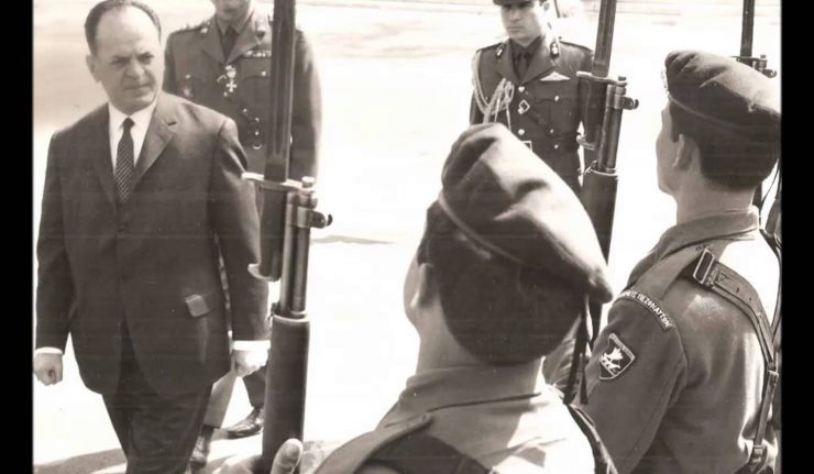 Ο δικτάτορας Γεώργιος Παπαδόπουλος εφάρμοσε τα δικαιώματα ζωνών της ΑΟΖ και της υφαλοκρηπίδας τό 1969 εφάρμοσε τους κανόνες της. ευθυδικίας