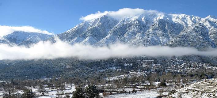 Χιόνια σε Ήπειρο για τις τουριστικές εκδρομές