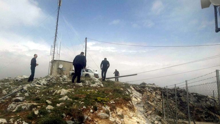 Κατέθεσε μήνυση εναντίον της Vodafone  Ο Δήμος Άργους Ορεστικού κατά της εταιρείας Vodafone-Victus για ρευματοκλοπή που διαπράττει επί σειρά ετών η συγκεκριμένη εταιρεία σε περιοχή του Βογατσικού