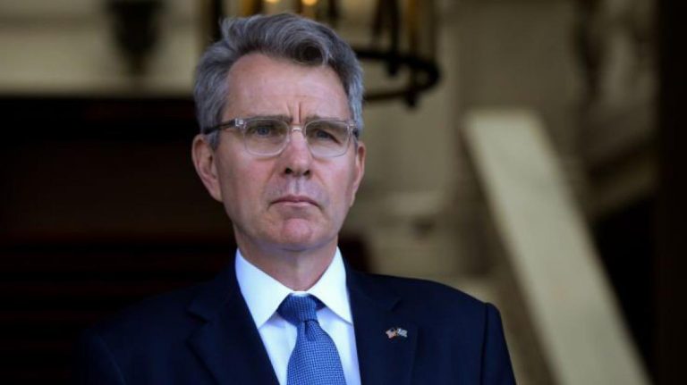 Τα μη κατοικημένα νησιά έχουν ΑΟΖ κύριε Πάιατ
