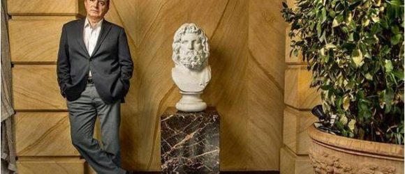 ΘΑ ΧΡΗΣΙΜΟΠΟΙΗΣΕΙ ΝΕΟΥΣ ΚΑΙ ΜΟΡΦΩΜΕΝΟΥΣ ΑΝΘΡΩΠΟΥΣ ΣΤΑ ΥΠΟΥΡΓΕΙΑ Ο ΜΗΤΣΟΤΑΚΗΣ;