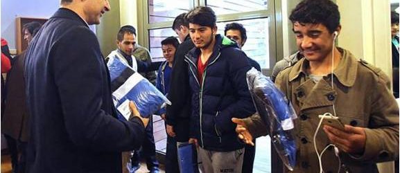 Πρωθυπουργός παροχών (μόνο) για τους παρανόμως εισελθόντες στην Πατρίδα…