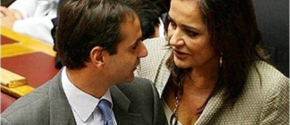 ΤΟ ΜΕΤΑΝΑΣΤΕΥΤΙΚΟ ΘΑ ΓΙΝΕΙ Η ΕΞΟΔΟΣ ΤΗΣ ΚΥΒΕΡΝΗΣΗΣ ΑΠΟ ΤΗΝ ΕΞΟΥΣΙΑ