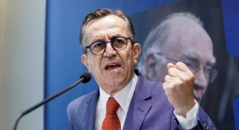 Στο εδώλιο ο Νίκος Νικολόπουλος για ομοφοβικές δηλώσεις