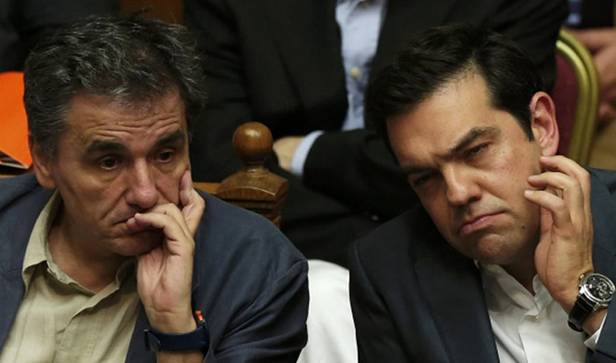 ΑΚΟΝΙΖΟΝΤΑΙ ΜΑΧΑΙΡΙΑ ΣΤΟ ΣΥΡΙΖΑ ΜΕΤΑ ΤΗ ΝΔ