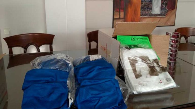 Το Ελληνικό Φαινόμενο! απόλυτη τηλεφημερίδα elliniko-fenomeno.gr, η εφημερίδα Fenomeno News.Να ευχαριστήσω τον επιχειρηματία κ. Γιάννη Βουτυράκο για την δωρεά μασκών
