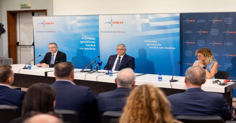 Ο Προέδρου της ΝΙΚΗΣ Δημήτρης Νατσιός από την ΔΕΘ Η απάντησε σε ερώτηση του ΝΙΚΟ ΒΑΝΗ και της εφημερίδας Ελεύθερη Ώρα αλλά και του elliniko fenomeno gr.-11/9/2024.