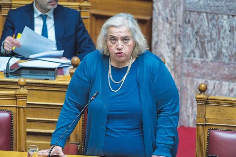 Η υφυπουργός υμνεί το αντεθνικό ΕΛΙΑΜΕΠ