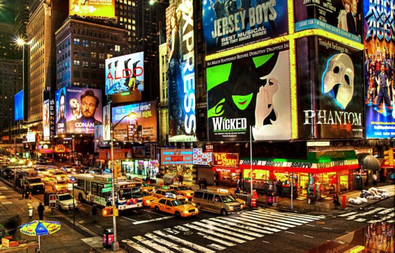 Κουίζ-Η υπουργός που έκανε τα ψώνια την Νέα Υόρκη.