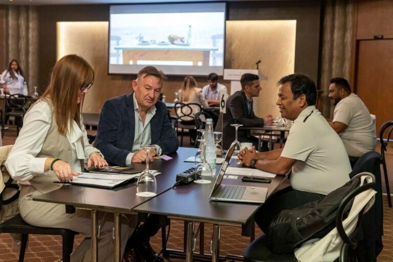 Επιχειρηματική συνάντηση με Ινδούς επαγγελματίες για επιχειρήσεις του αγροδιατροφικού τομέα διοργάνωσε η Περιφέρεια Κεντρικής Μακεδονίας.